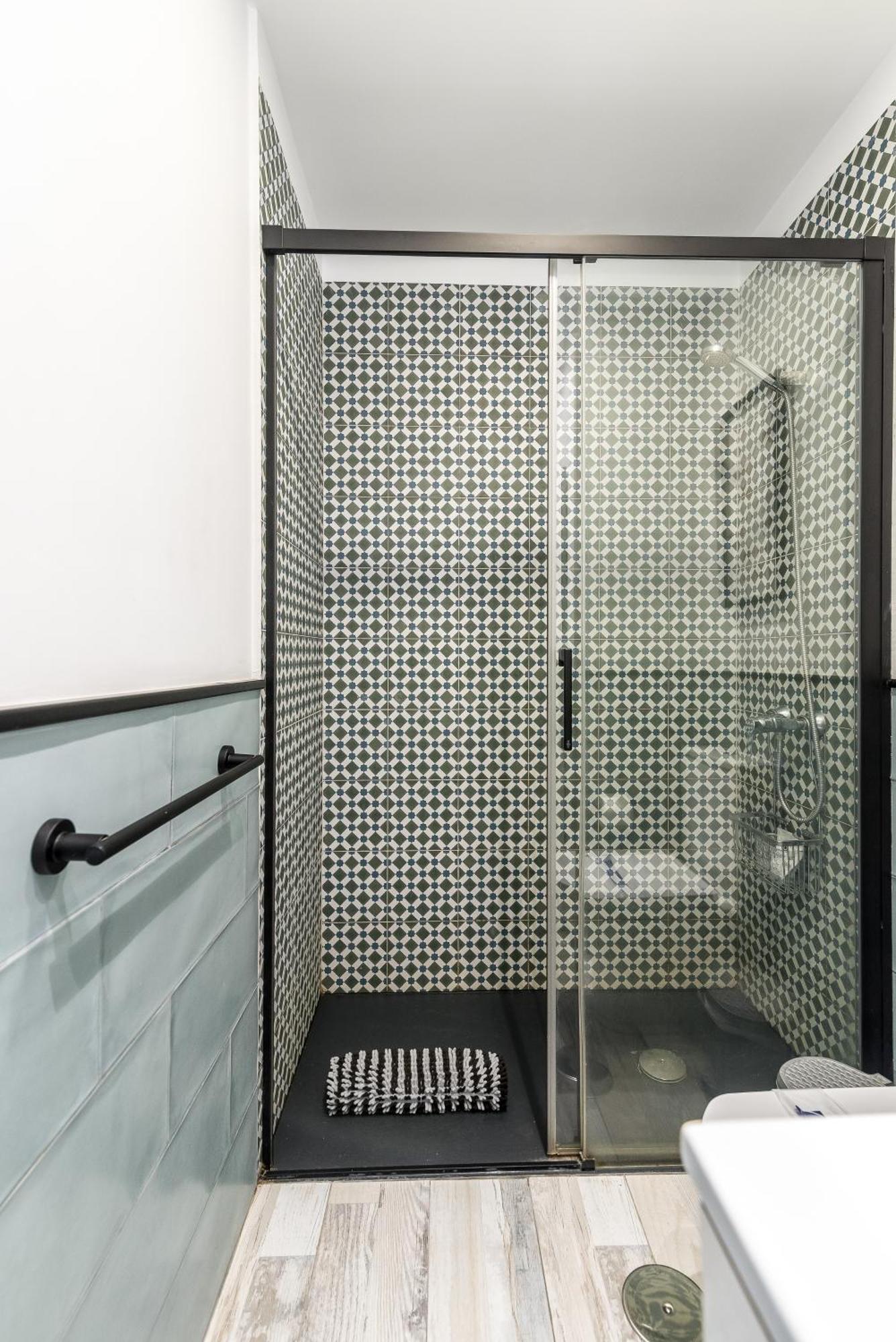 Home2Book Cool Las Canteras Beach Apt لاس بالماس دي غران كاناريا المظهر الخارجي الصورة